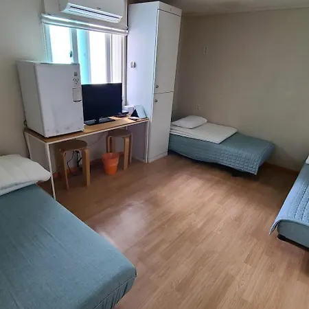 Hongdae Guesthouse Cocon Stay - Female Only Seoul Exterior photo