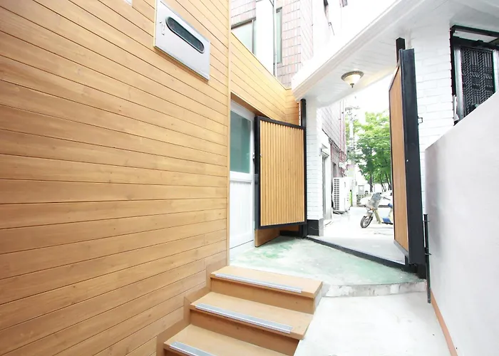 Hongdae Guesthouse Cocon Stay - Female Only